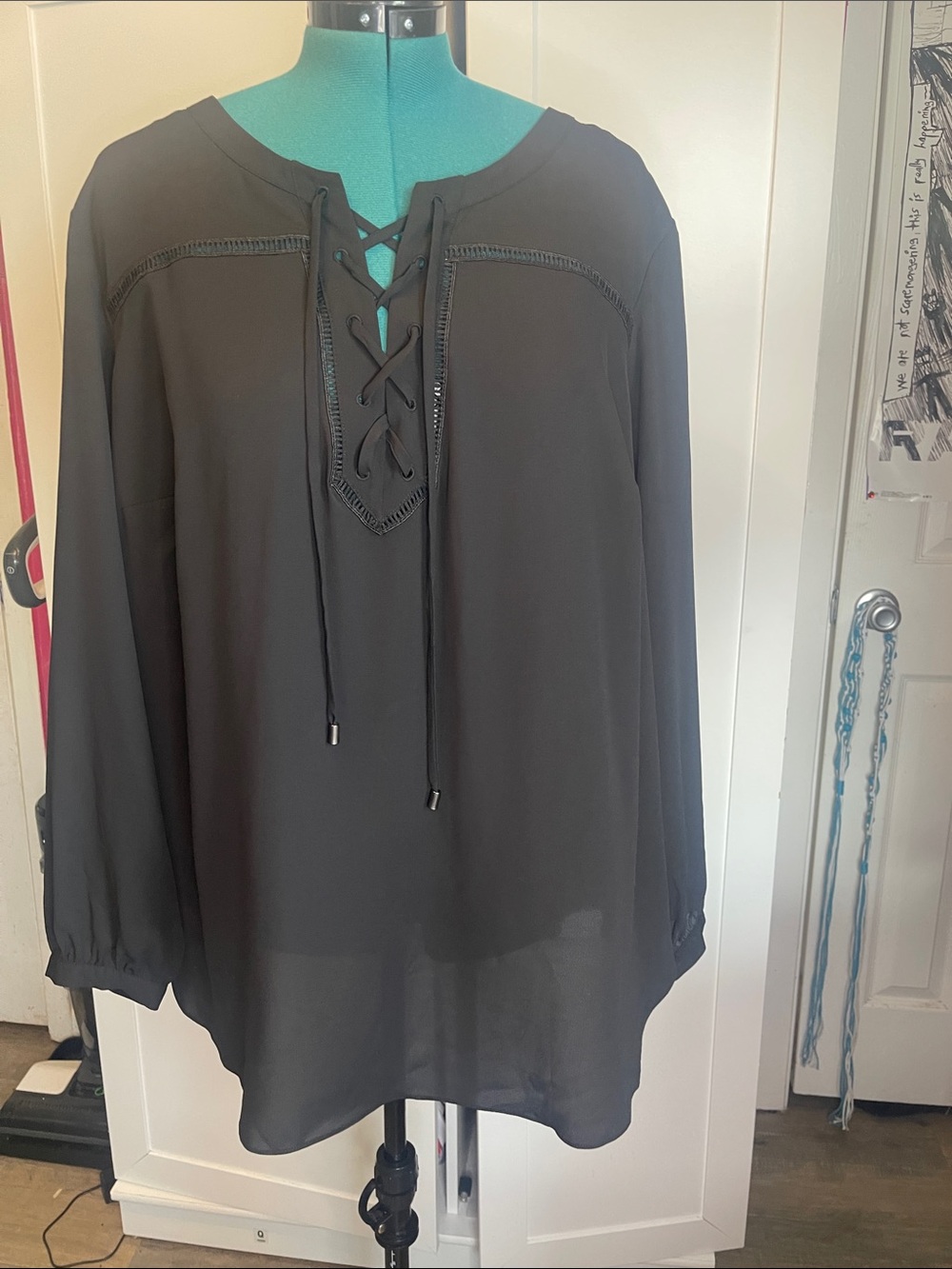 Gibson Latimer Black tunic blouse plus size